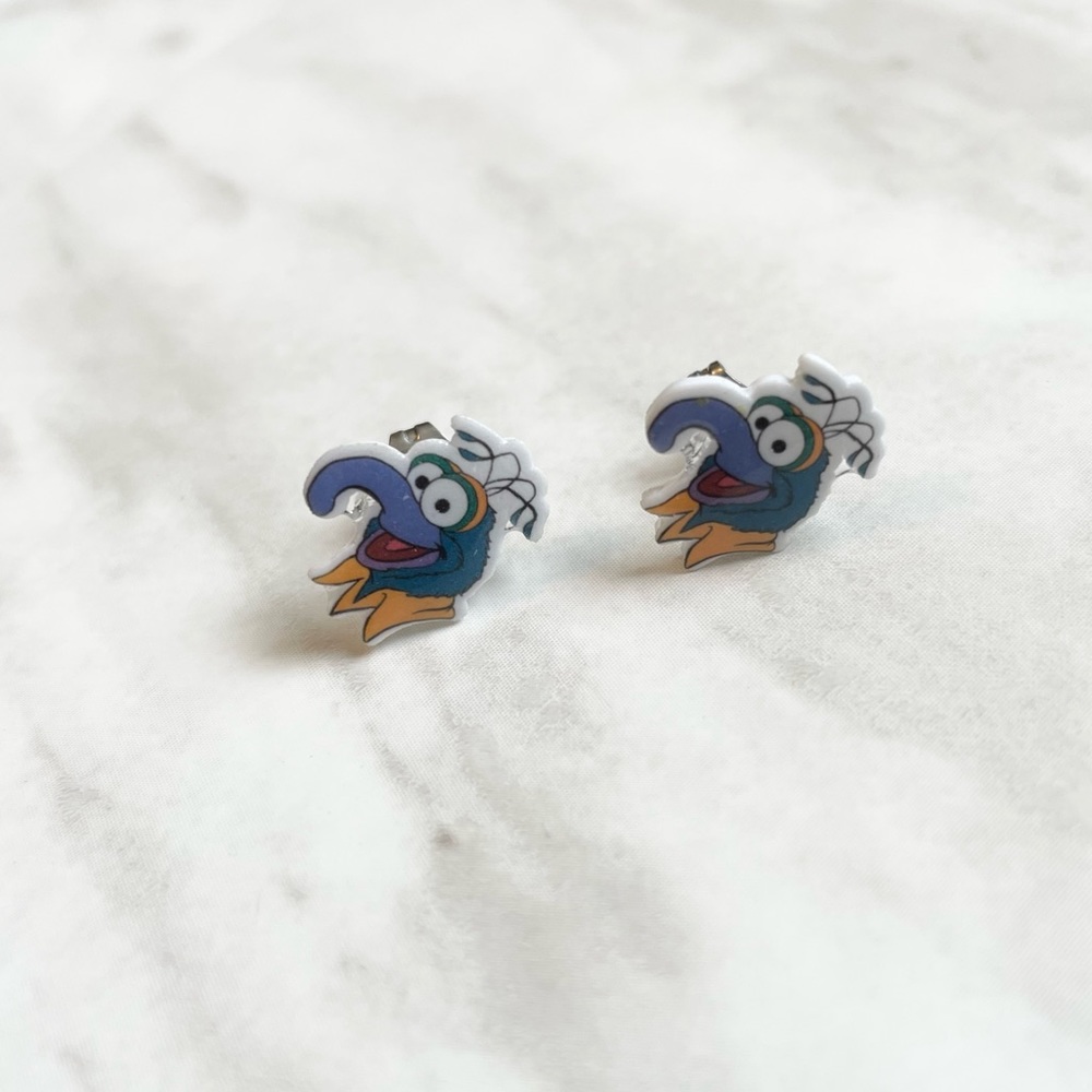 🎉 New Handmade Gonzo Stud Earrings